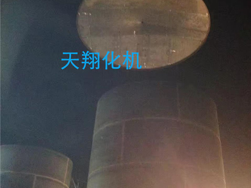 �F������33