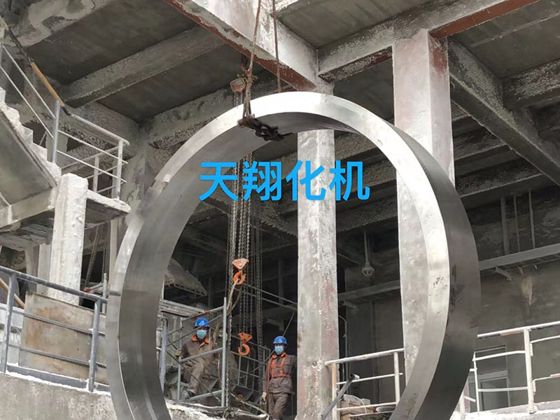 �F���z��8